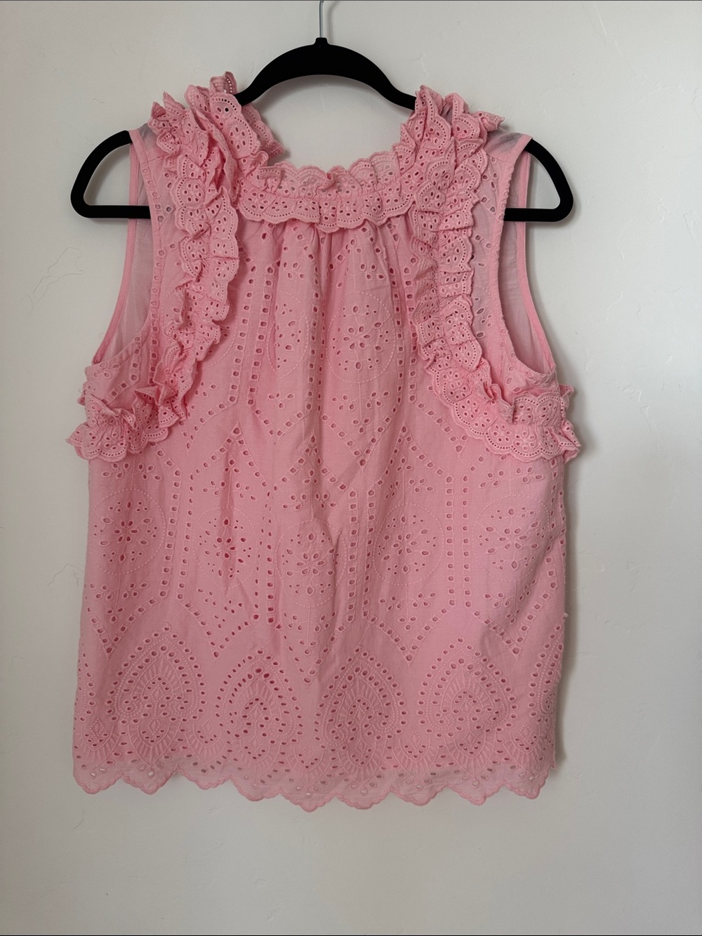 NWT Crown & Ivy Pink Eyelet Ruffle Sleeveless Blouse Top Cottagecore Cotton S